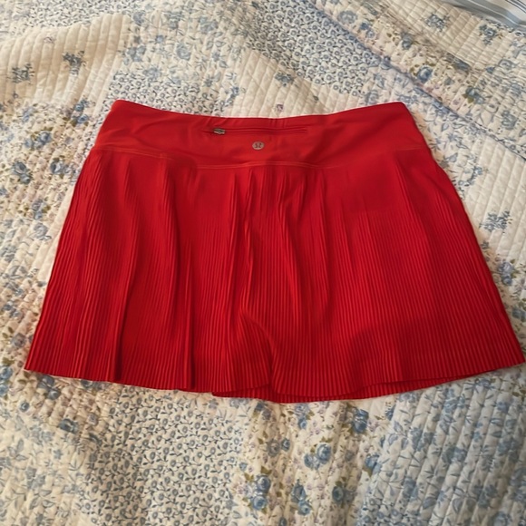 Lululemon Pleated Skirt - Picture 2 of 5